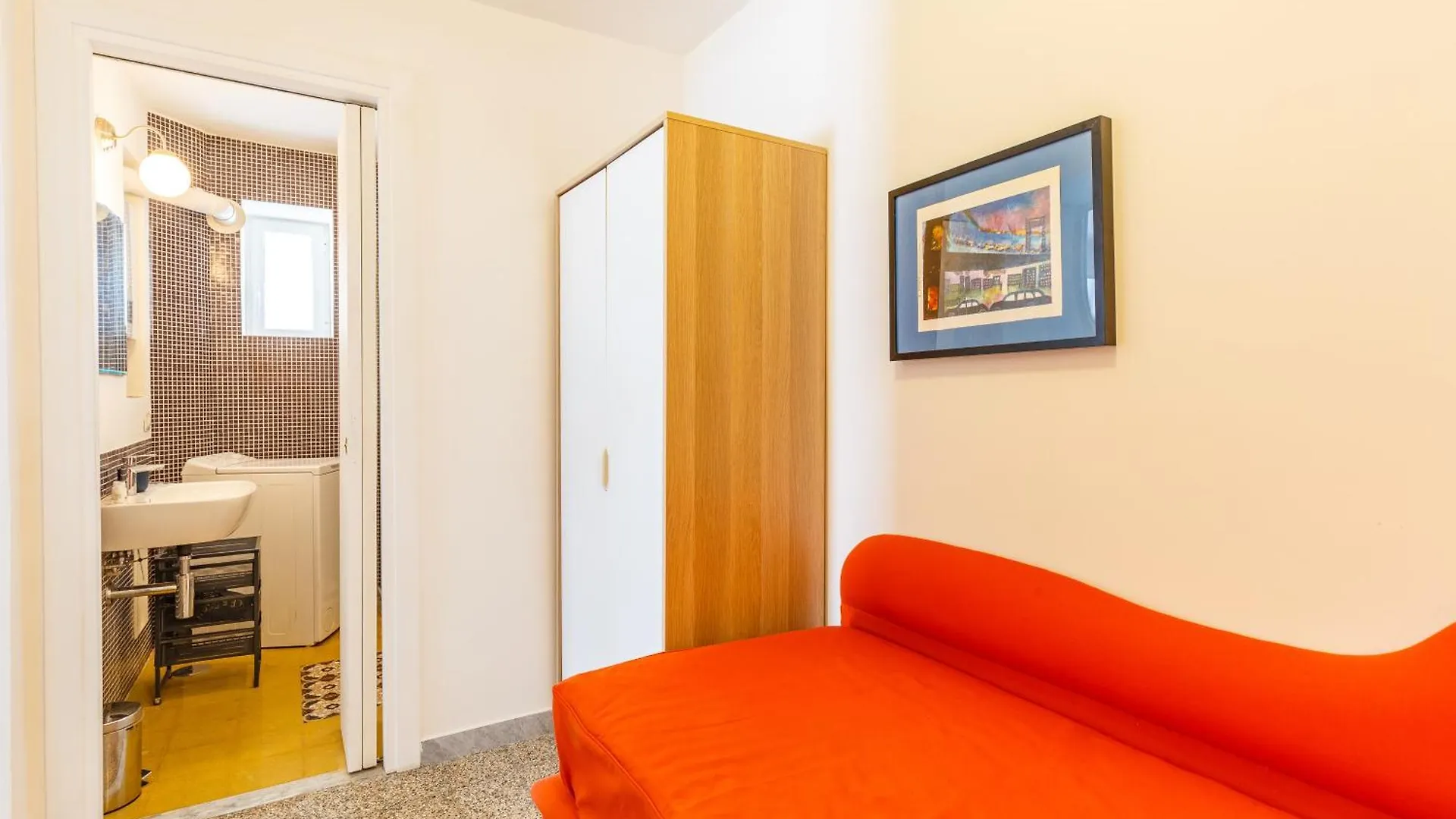 Apartmán Romantic Place With Pines, Cats, Stunning View And Parking Neapol Itálie