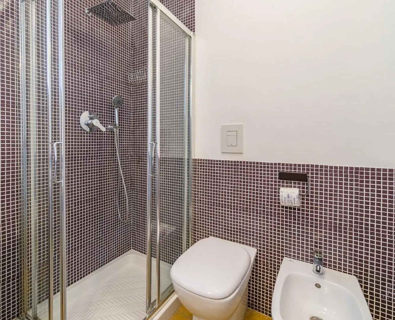 Romantic Place With Pines, Cats, Stunning View And Parking 那不勒斯 0*,
